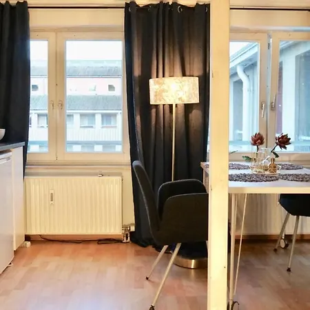 Madagaskar * Karlsruhe